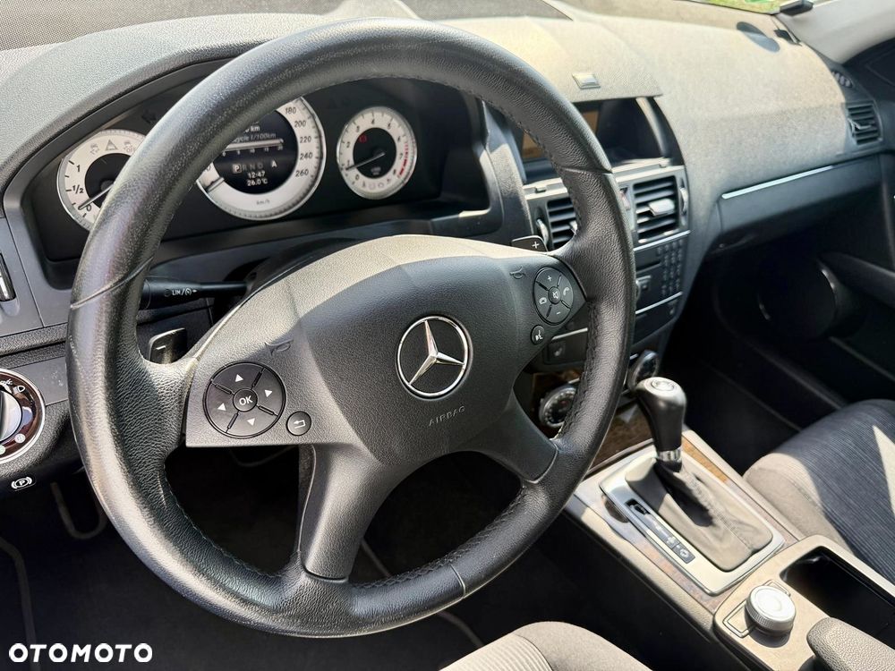 Mercedes-Benz Klasa C 200 Kompressor Elegance - 22