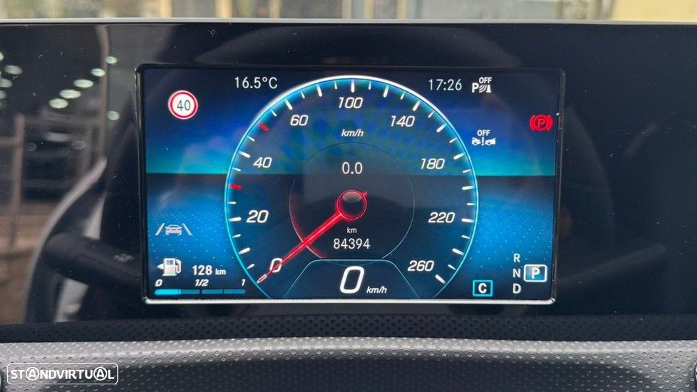 Mercedes-Benz CLA 200 - 12