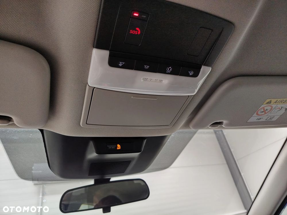 Nissan Qashqai 1.3 DIG-T MHEV N-Connecta - 33