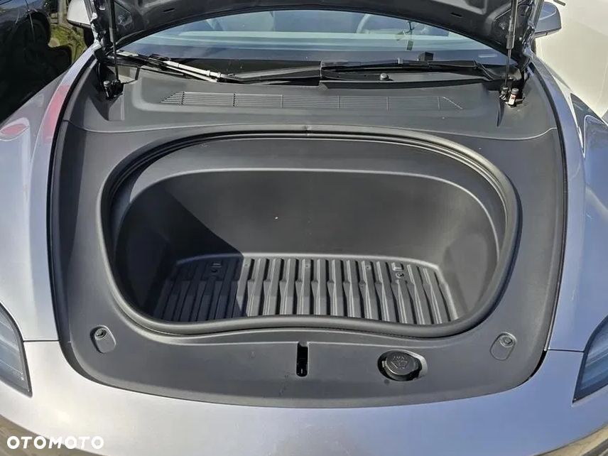 Tesla Model 3 Long Range RWD Premium - 17