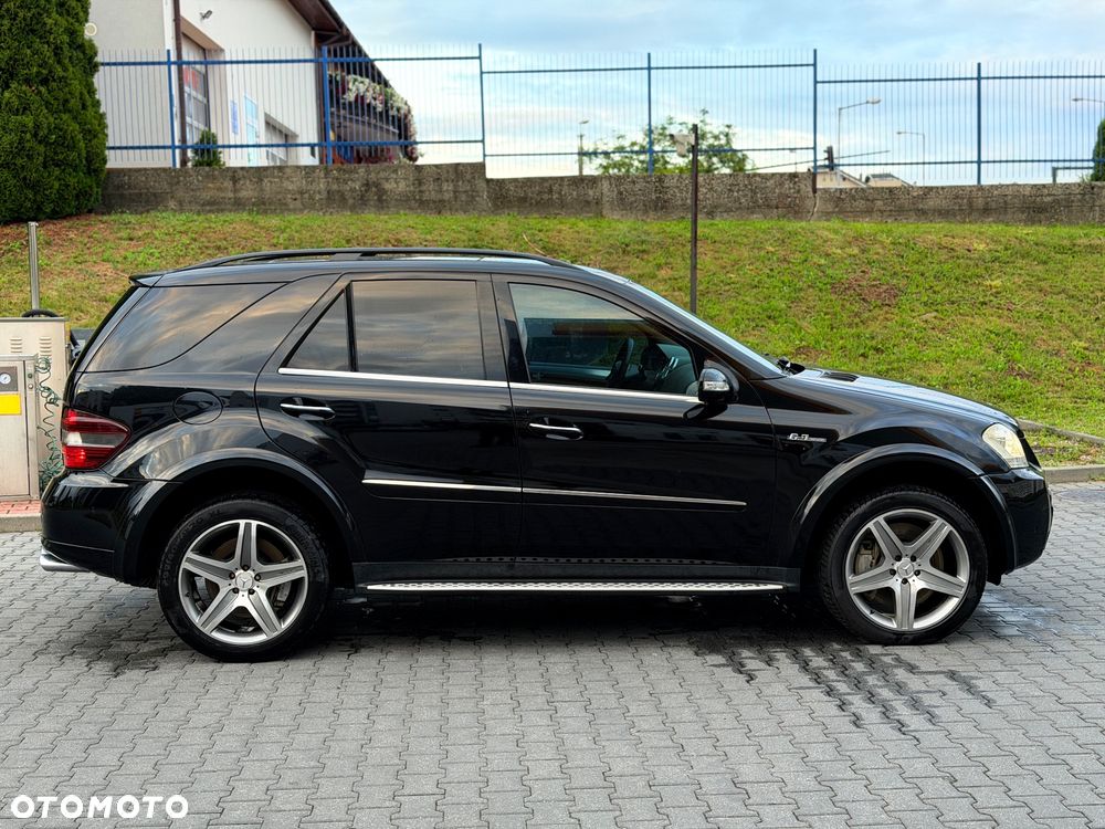 Mercedes-Benz ML 63 AMG 4Matic 7G-TRONIC - 7