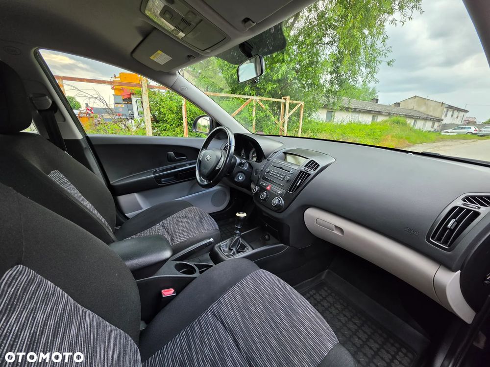 Kia Ceed 1.6 Comfort - 7