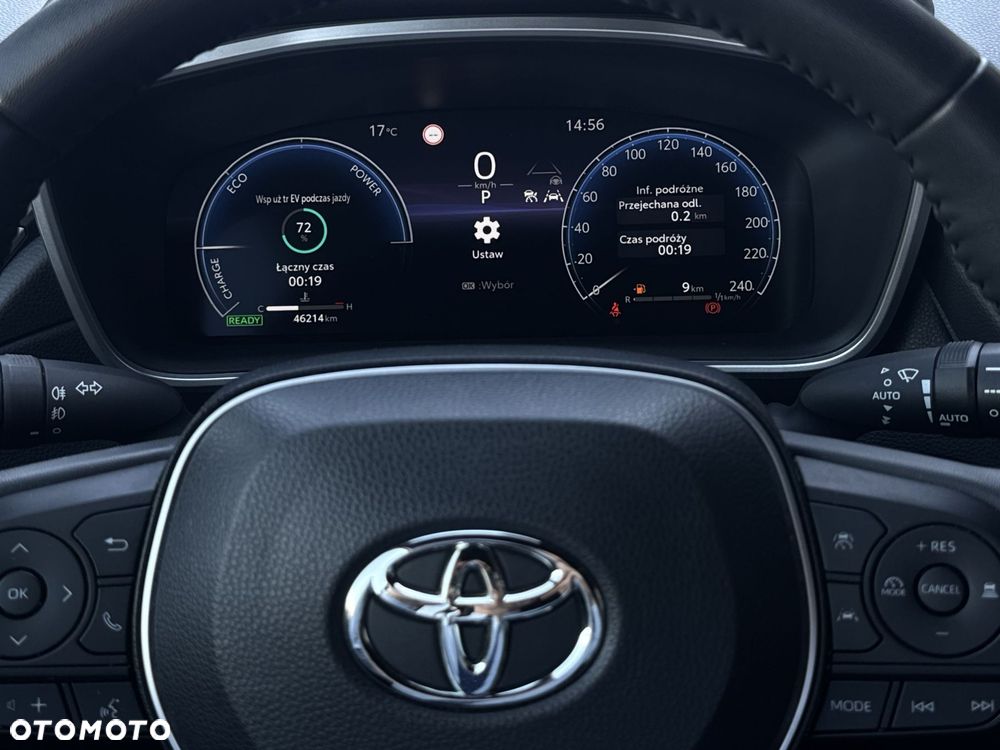 Toyota Corolla Cross - 16