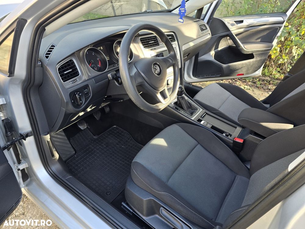 Volkswagen Golf 1.6 TDI DPF BMT Trendline - 15