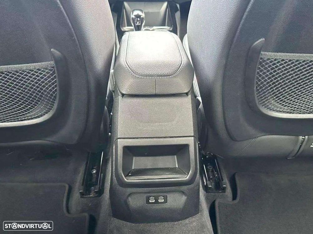 BMW 216 Gran Coupé - 17