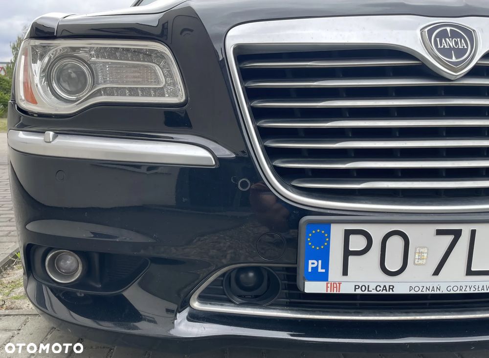 Lancia Thema 3.6 Executive AWD - 8