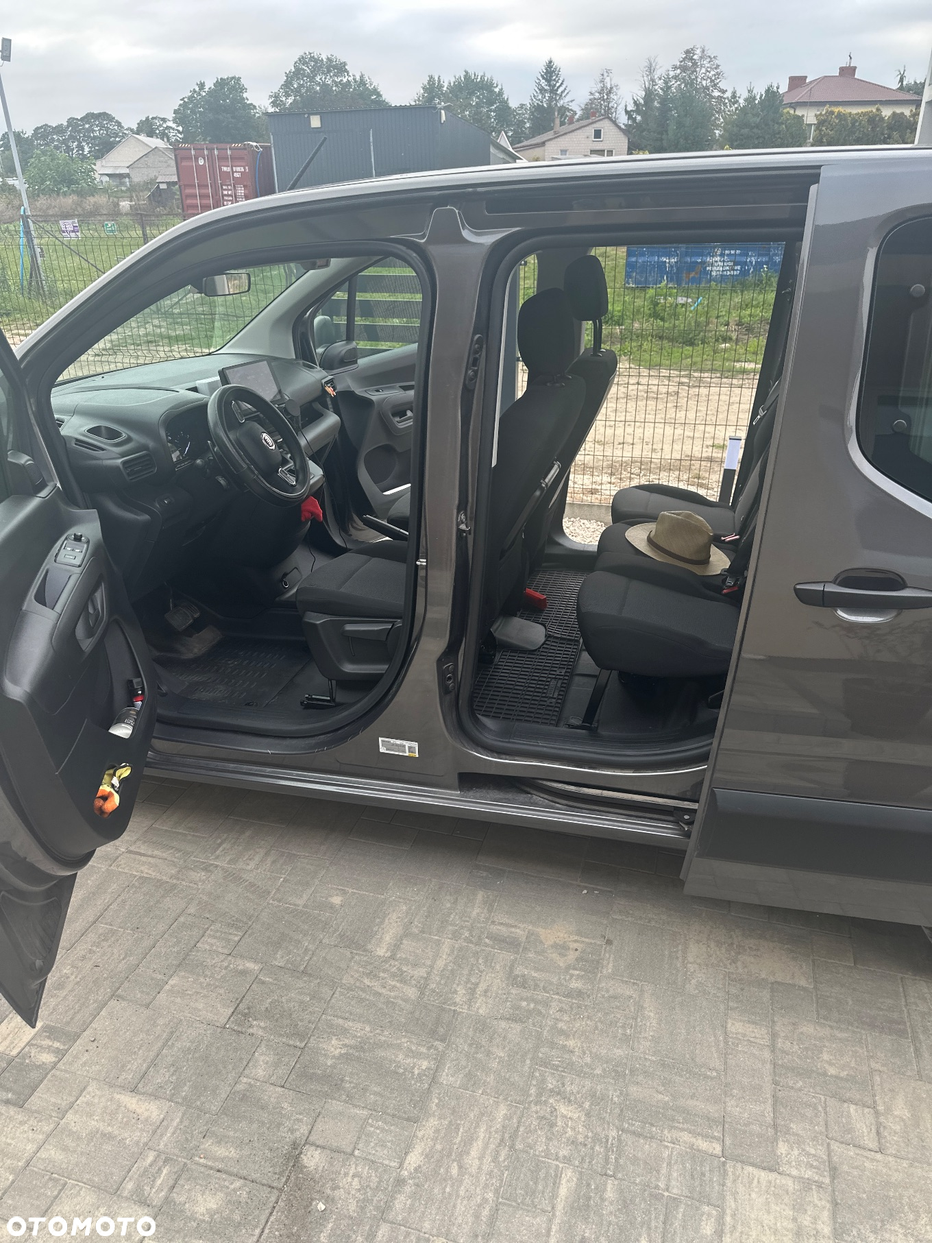 Fiat Doblo Maxi CrewVan 1.5 BlueHDI S&S (bryg.) - 6