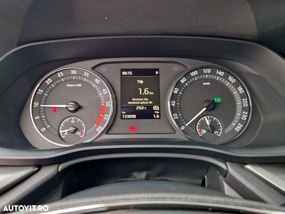 Skoda Octavia 2.0 TDI DSG Ambition - 21