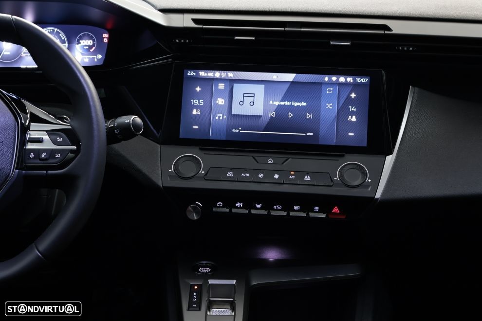 Peugeot 308 SW 1.2 Hybrid Style e-DCS6 - 17