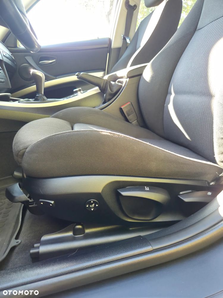 BMW Seria 3 - 21