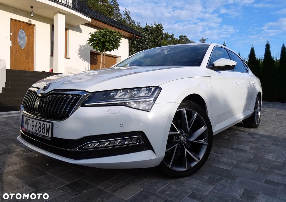Skoda Superb 2.0 TDI SCR Style DSG - 3