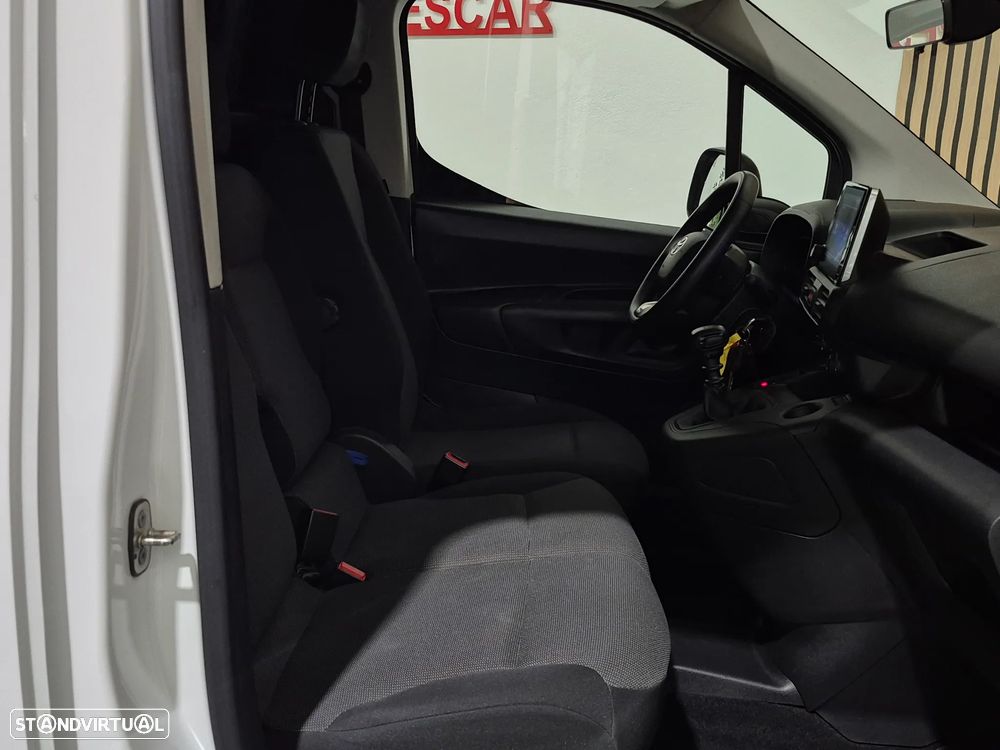 Toyota Proace City LONGA - 2021 | GARANTIA | 3 LUG - NACIONAL - 22