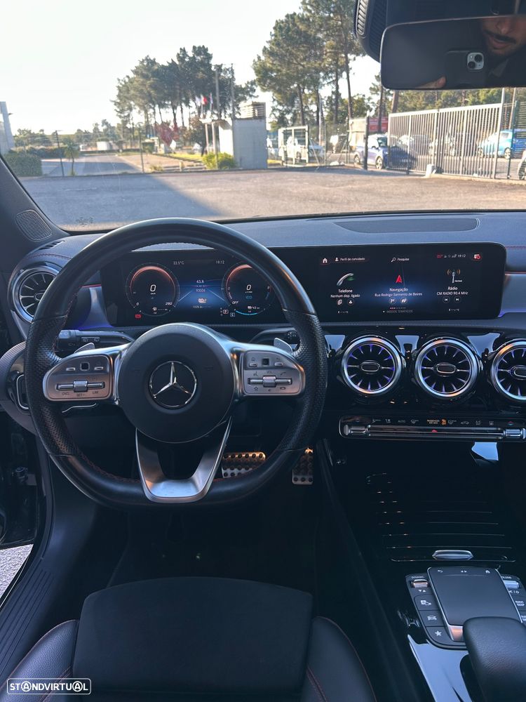 Mercedes-Benz CLA 250 e 8G-DCT AMG Line - 14