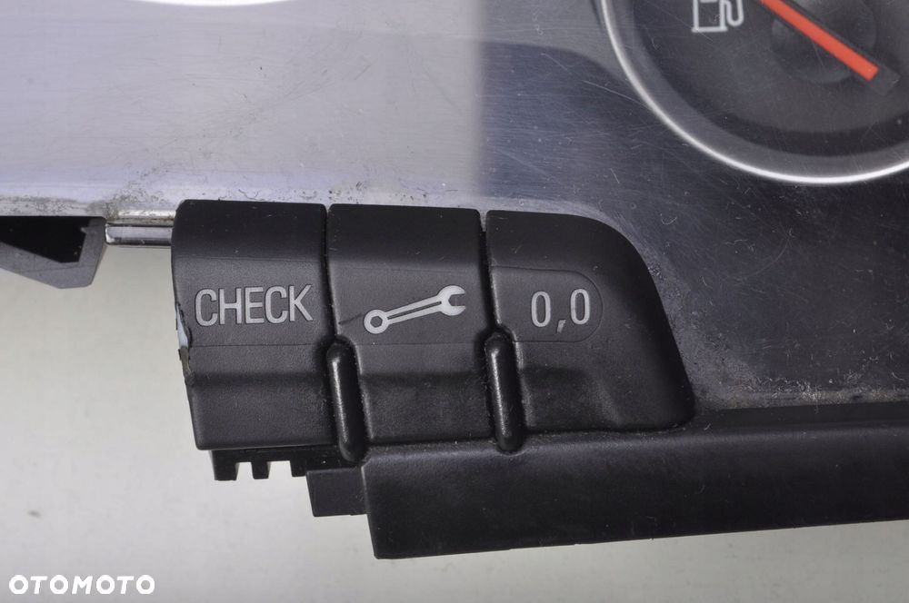 AUDI A4 B6 DIESEL LICZNIK ZEGARY 8E0920950M - 7