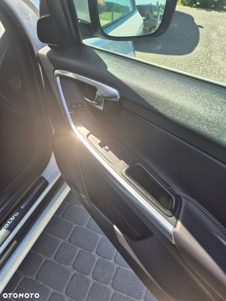 Volvo XC 60 D4 Drive-E Summum - 23