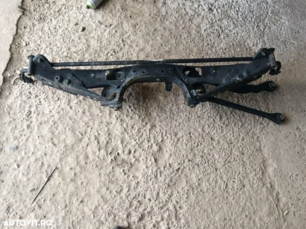 Punte spate Bmw seria 1 F40, 2 f44 F45/F46, X1 F48, X2 F49, MINI F54/F60 6851560-04 - 2