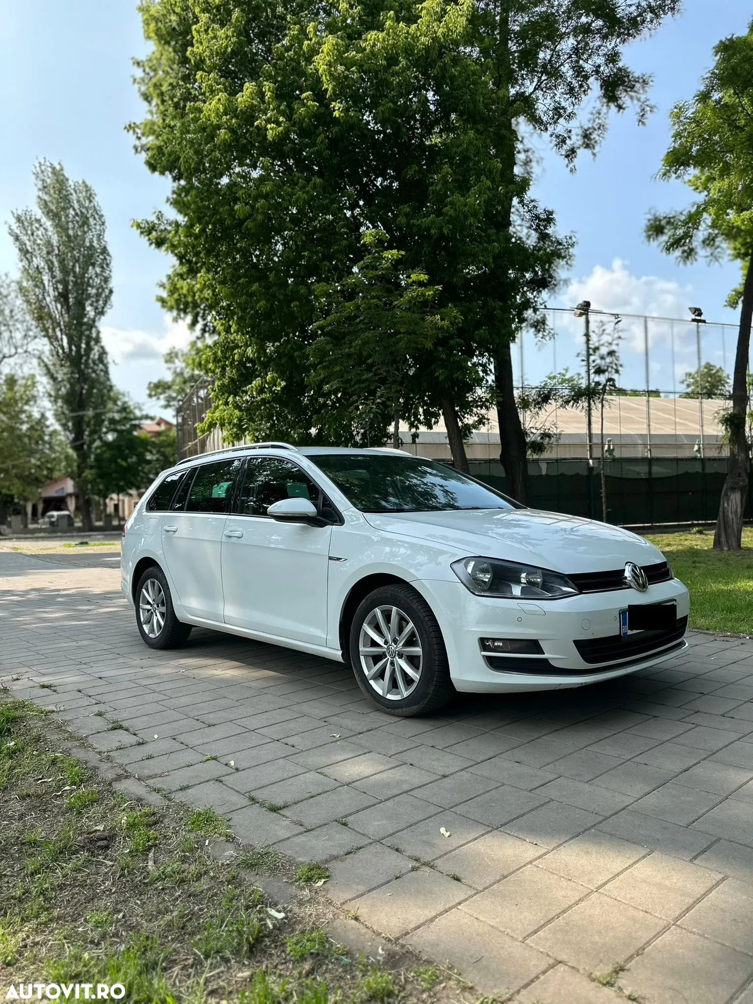 Volkswagen Golf 2.0 TDI DPF BMT DSG Highline - 3
