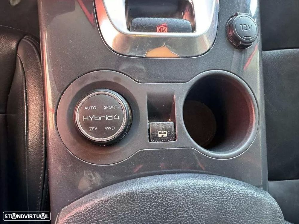 Peugeot 3008 2.0 HDi Hybrid4 - 10