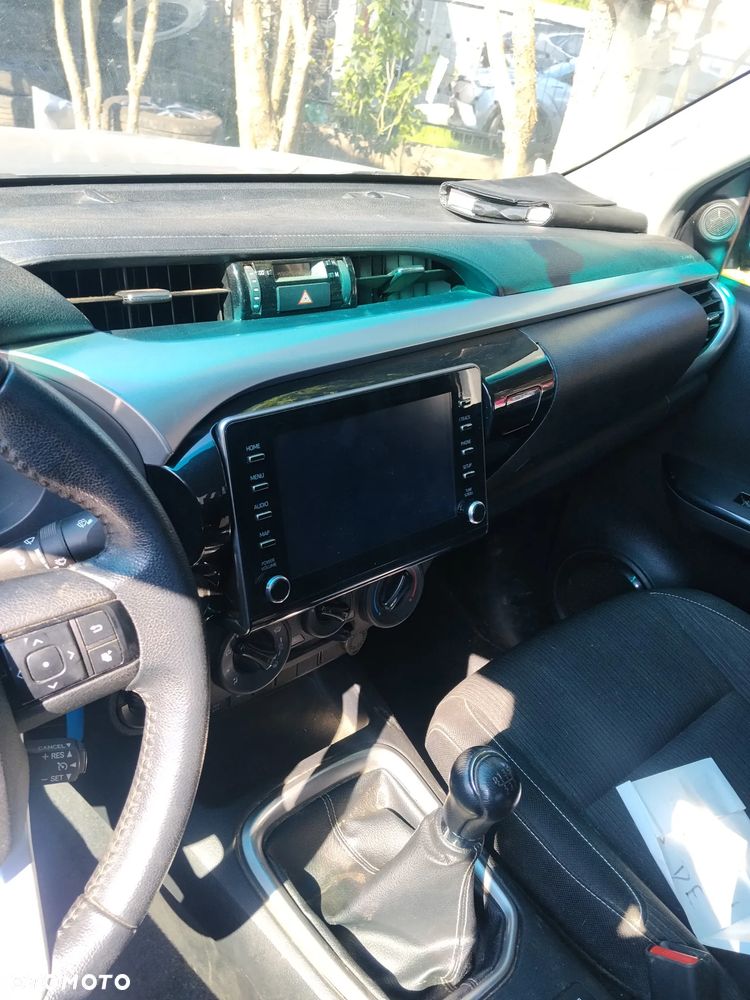 Toyota Hilux 4x4 Extra Cab Duty Comfort - 7