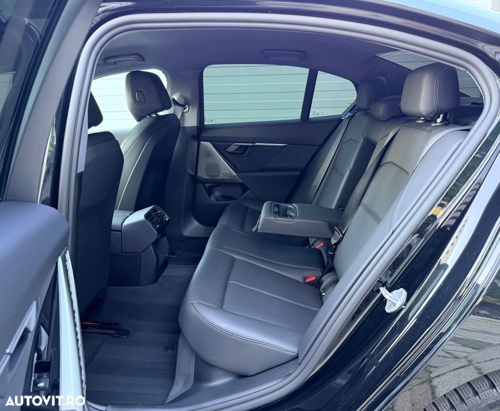 BMW Seria 5 520d AT MHEV - 10