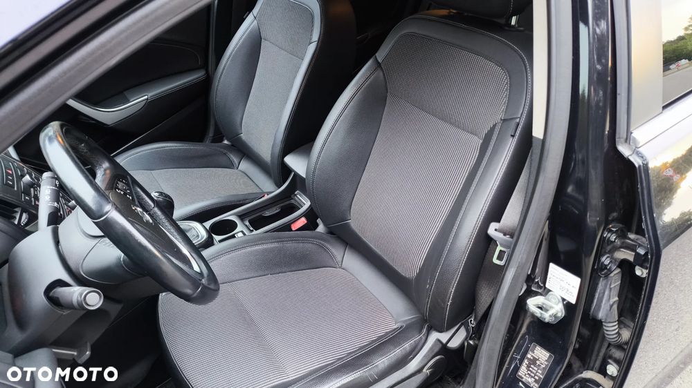 Opel Astra 1.6 Turbo Innovation - 15