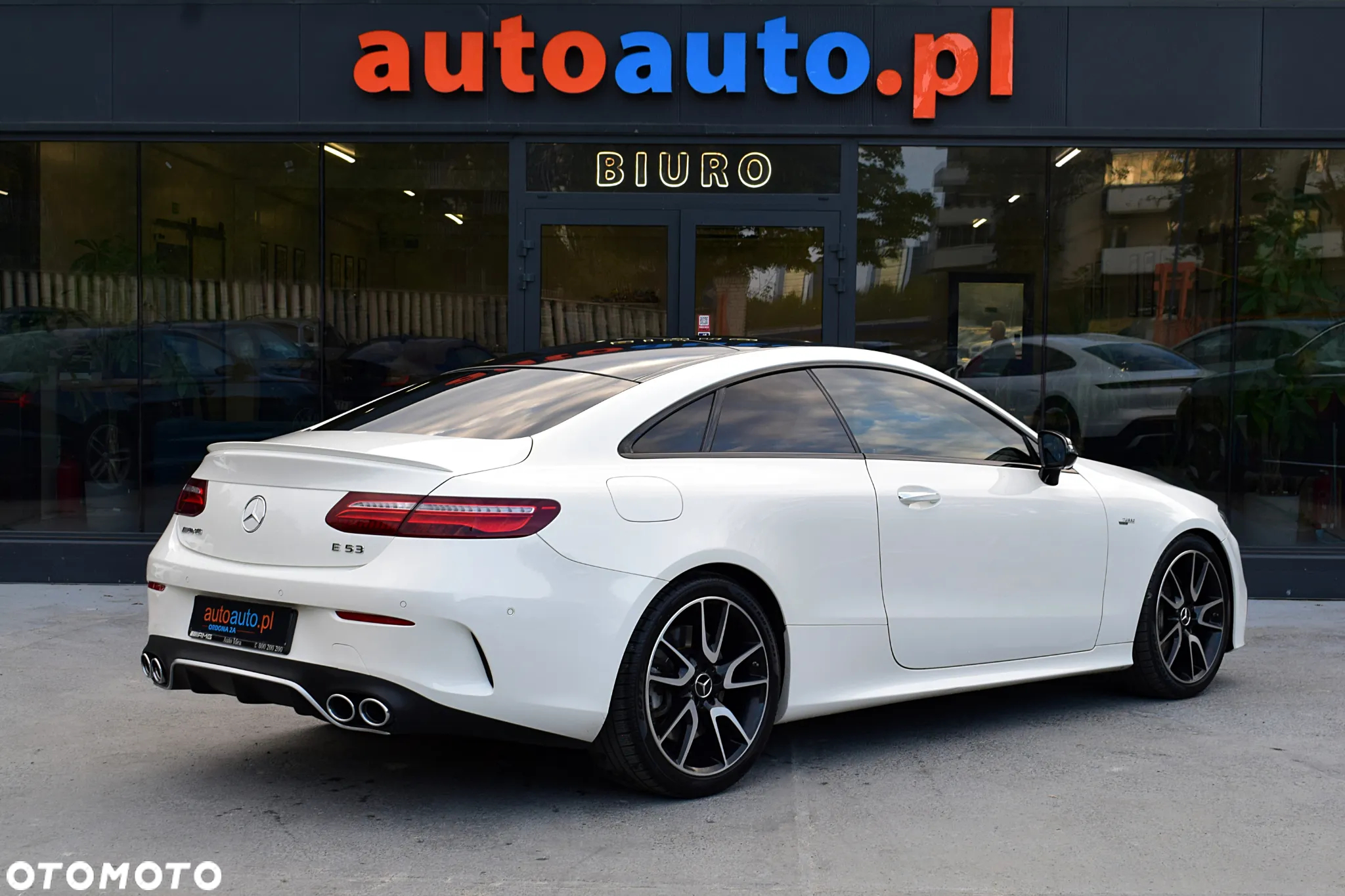 Mercedes-Benz Klasa E AMG 53 Coupe 4-Matic+ 9G-TRONIC - 24