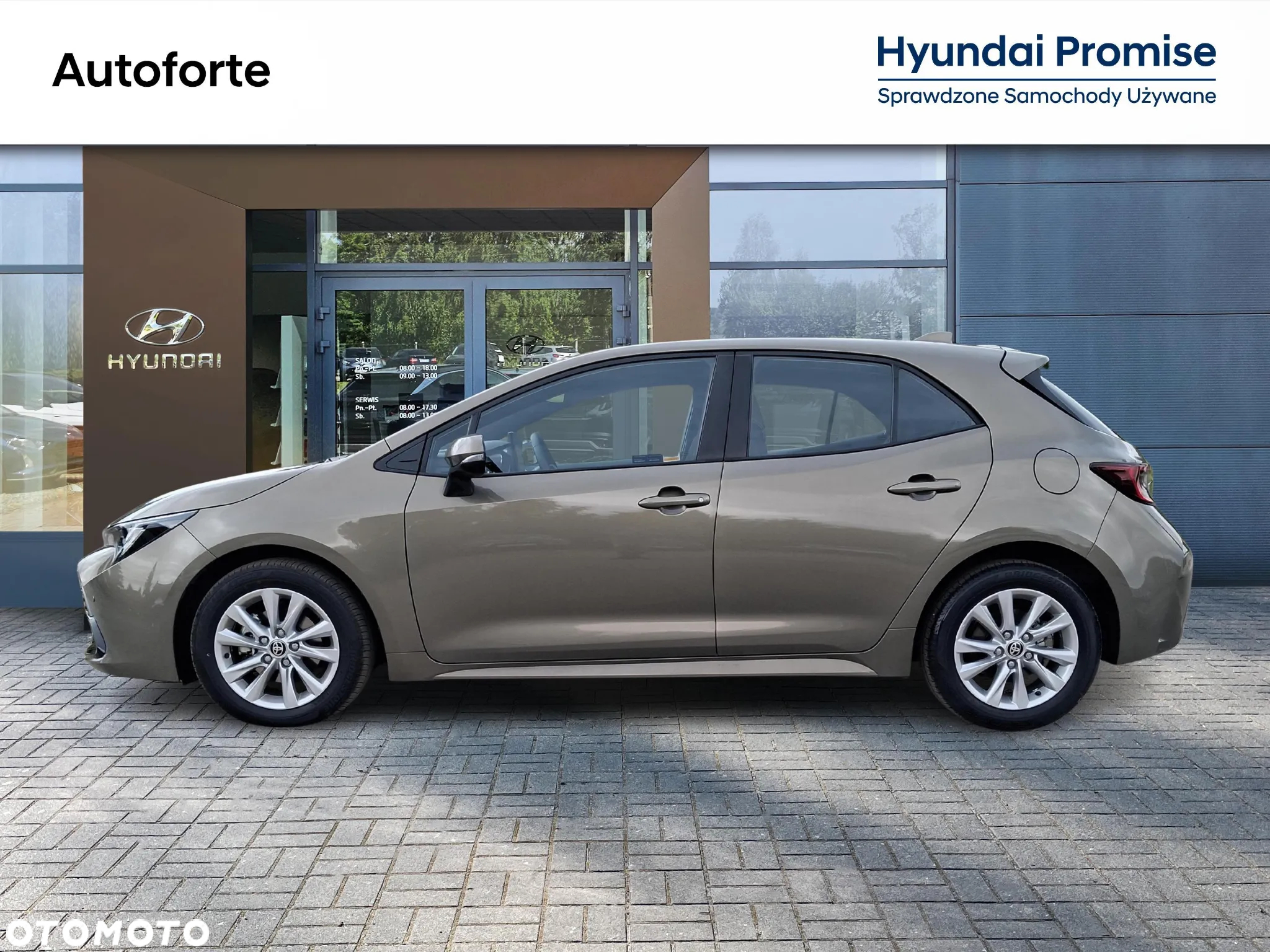 Toyota Corolla 1.8 Hybrid Comfort - 2