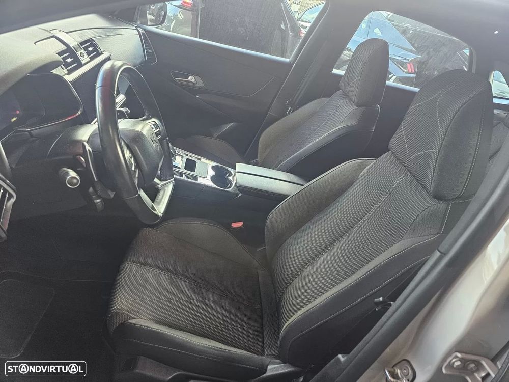 DS DS7 Crossback E-Tense Bastille+ EAT8 - 7