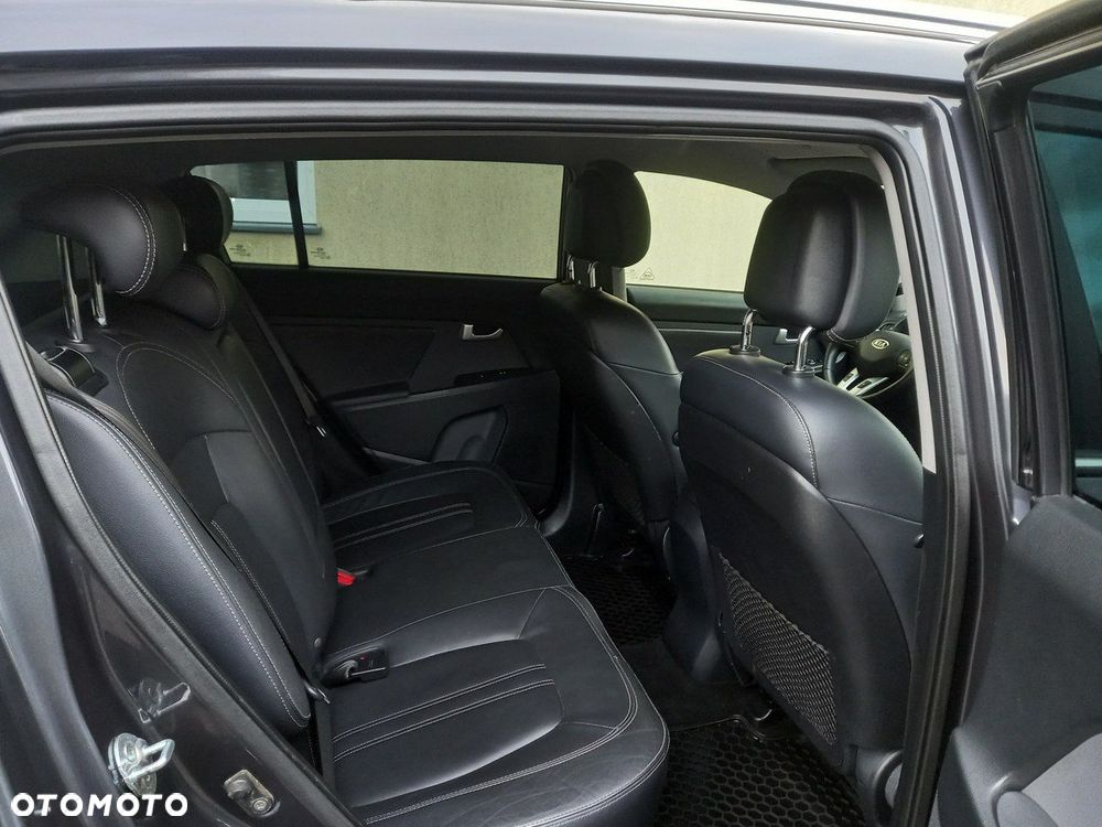 Kia Sportage 1.7 CRDI 2WD ISG Attract - 23