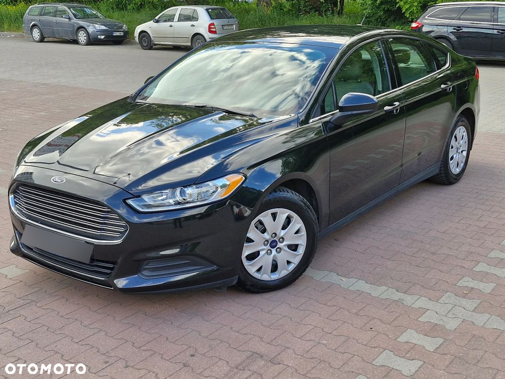 Ford Fusion - 10