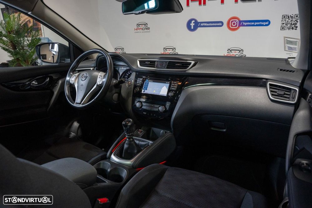 Nissan Qashqai 1.5 dCi N-Connecta - 23
