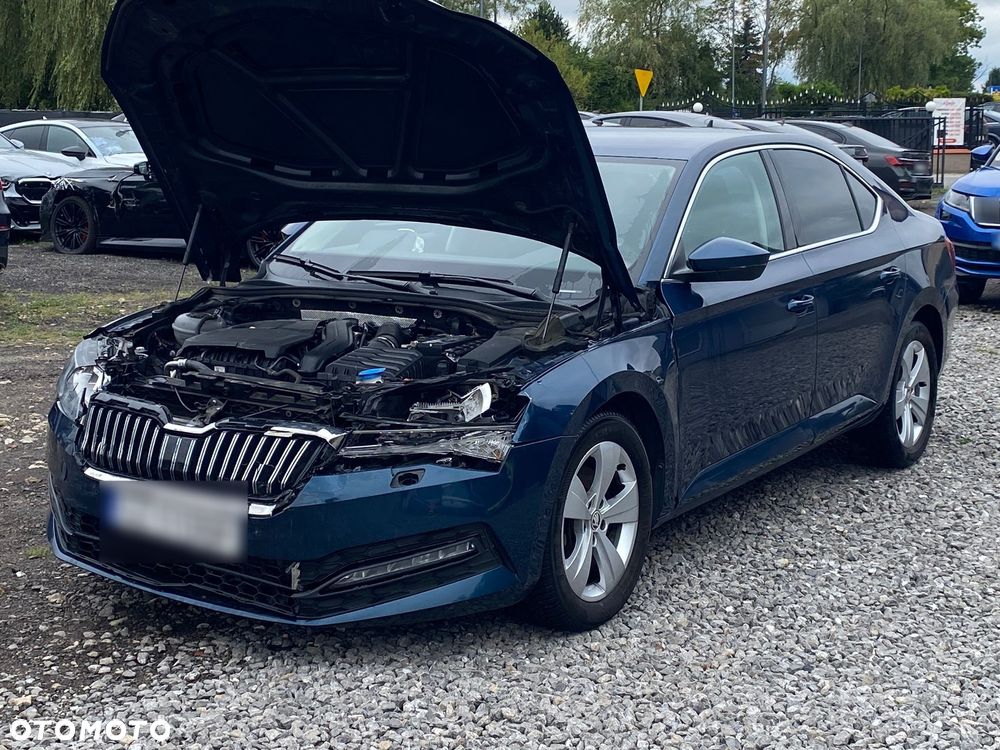 Skoda Superb 1.5 TSI Ambition DSG - 9