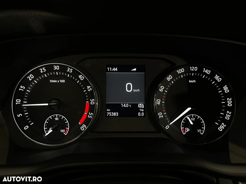 Skoda Octavia 2.0 TDI Ambition - 29