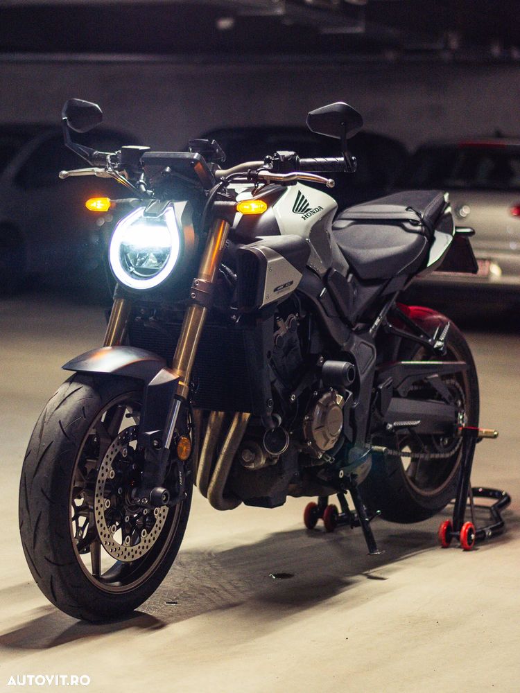 Honda CB 650R - 8