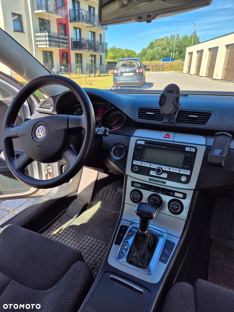 Volkswagen Passat - 6
