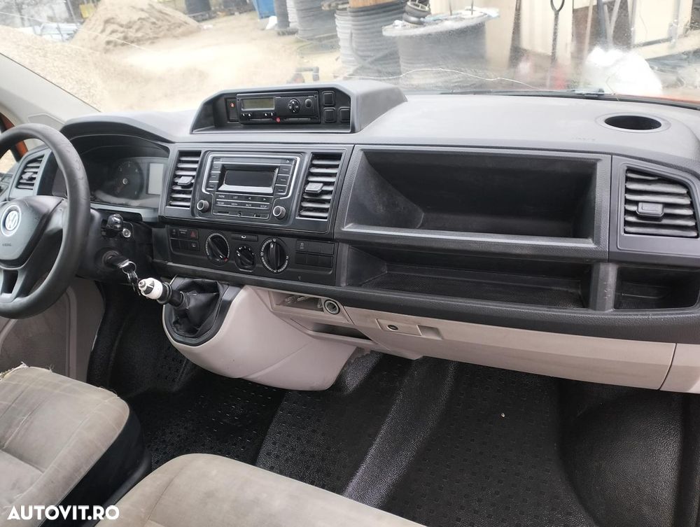 Volkswagen Transporter - 5