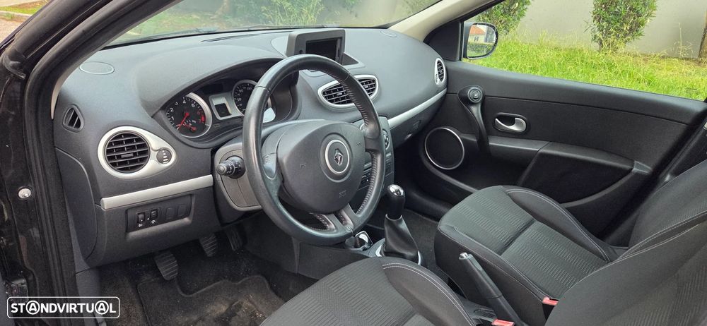 Renault Clio 1.2 16V Dynamique Sport Edition - 9
