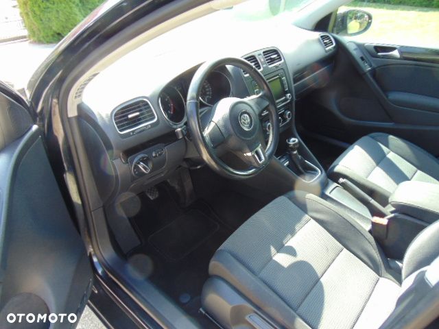 Volkswagen Golf 1.6 Team - 11