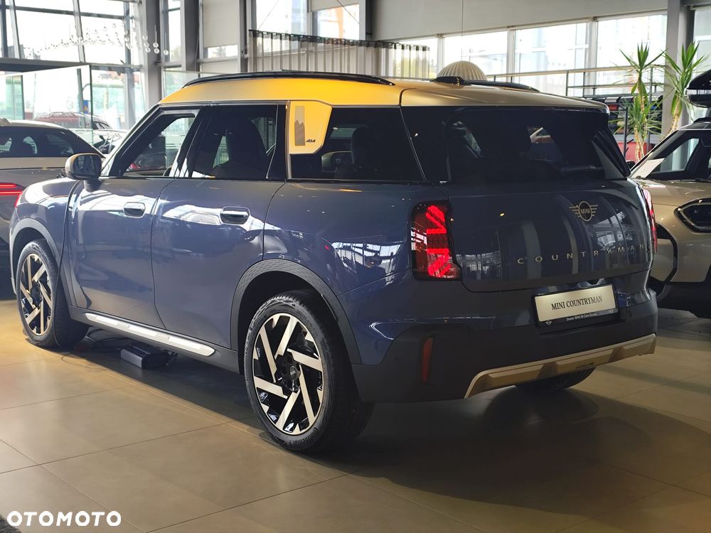 MINI Countryman S ALL4 mHEV Linia Favoured - 3