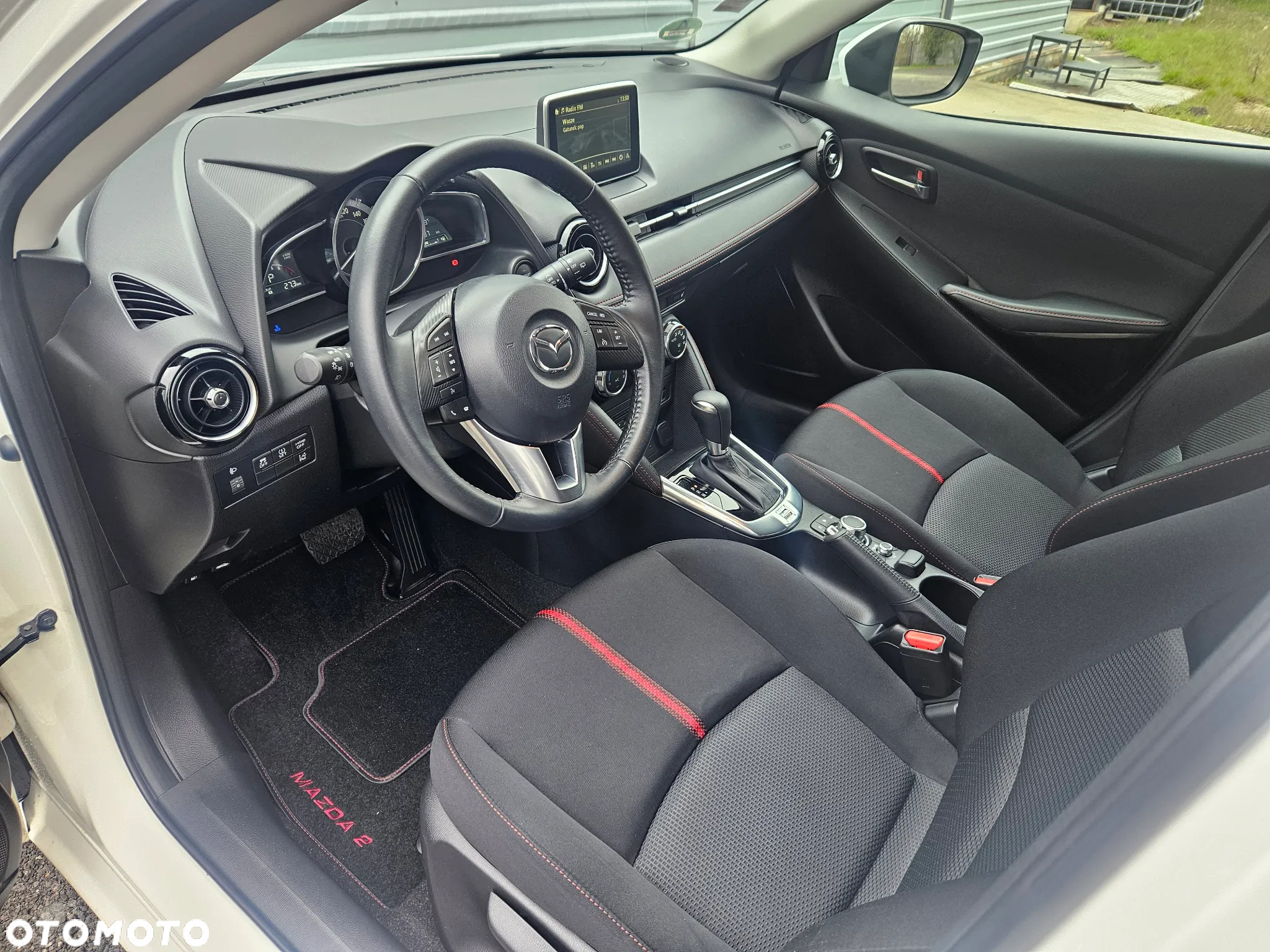 Mazda 2 - 9
