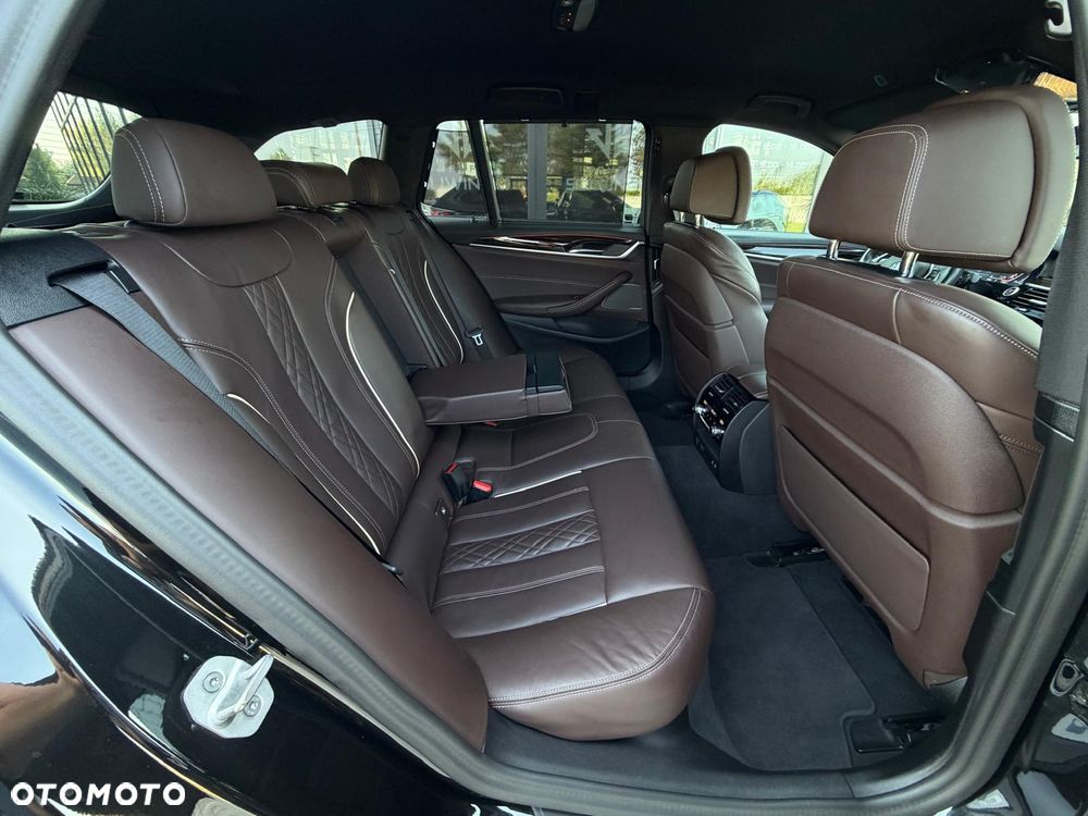 BMW Seria 5 520d xDrive Luxury Line - 20