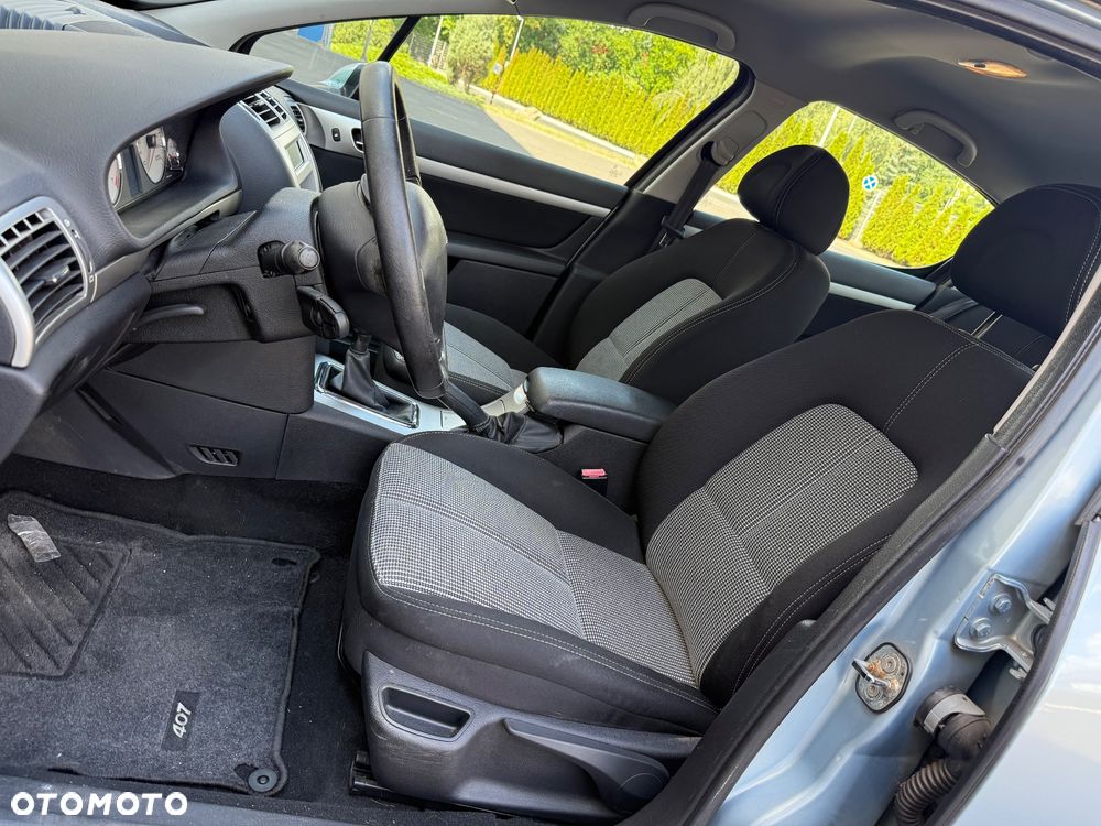 Peugeot 407 SW 125 Tendance - 34
