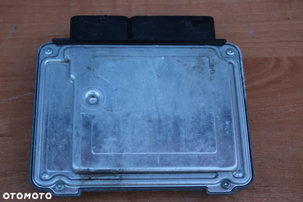 STEROWNIK KOMPUTER SILNIKA OPEL VECTRA C SIGNUM 1.9 CDTI 150KM 0281011449 55189630 LM - 4