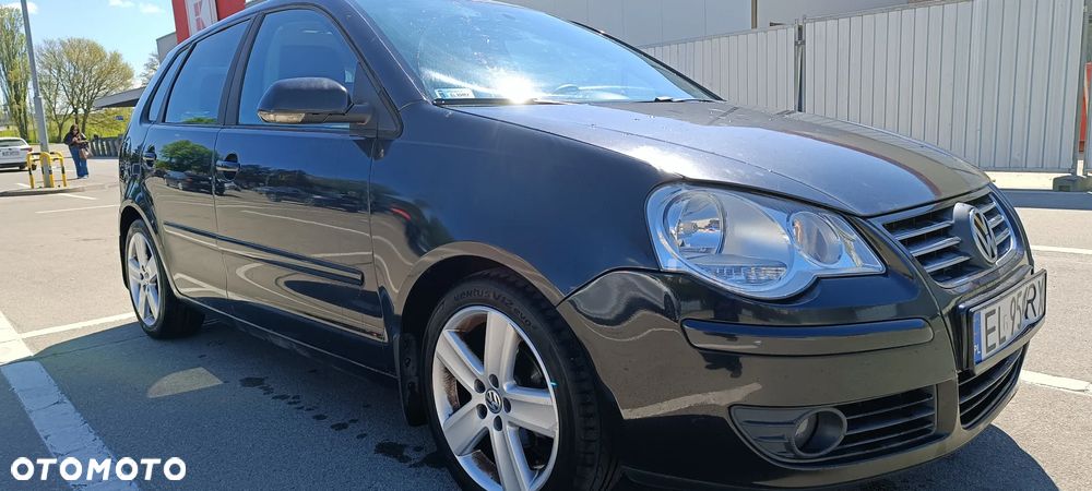 Volkswagen Polo 1.9 TDI Sportline - 2