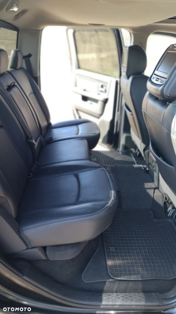 Dodge RAM 1500 5.7 4x4 - 14