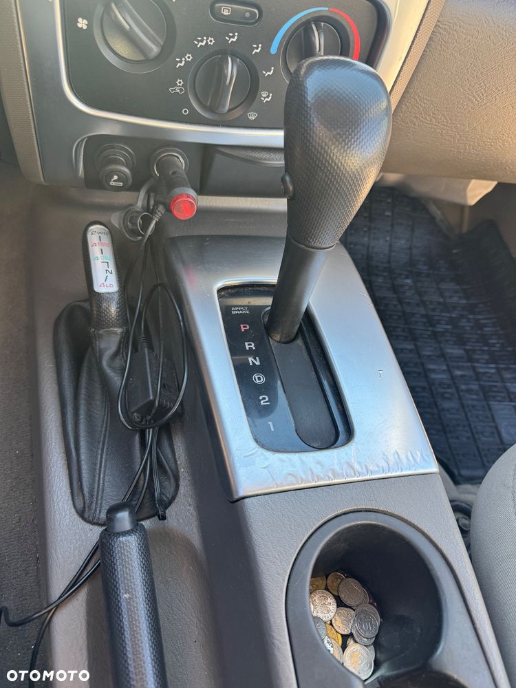Jeep Cherokee - 8