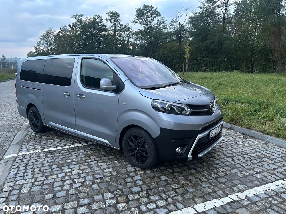Toyota ProAce Kombi 2.0 D-4D Long 2,8t - 1
