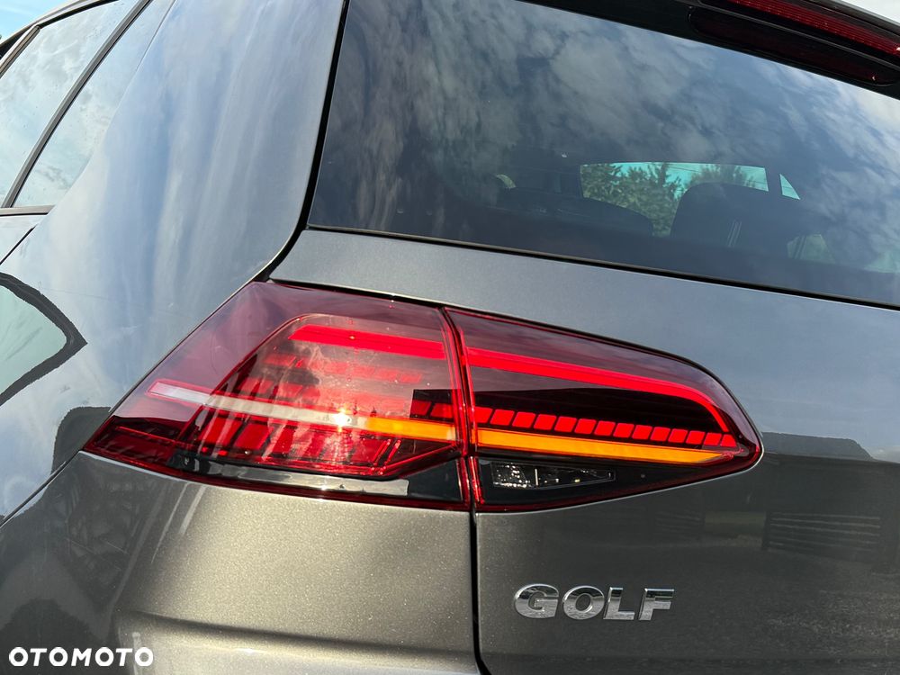 Volkswagen Golf 1.5 TSI ACT OPF DSG Highline - 37
