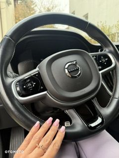 Volvo XC 60 B5 B AWD R-Design - 31