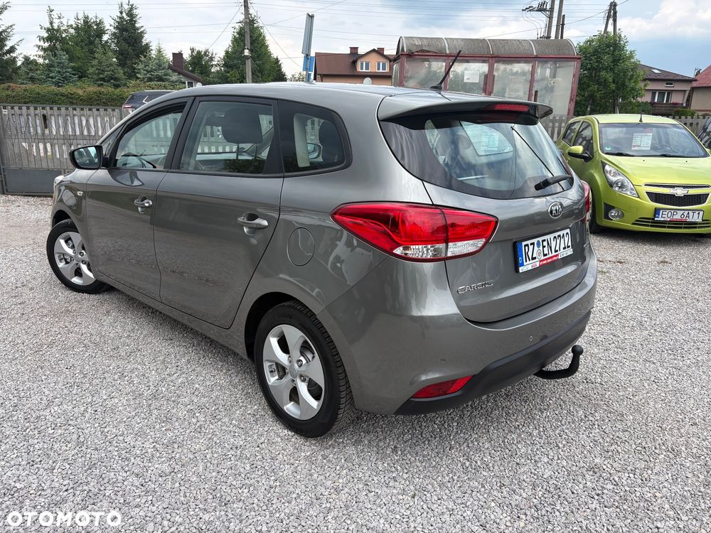 Kia Carens 1.7 CRDi Spirit - 15